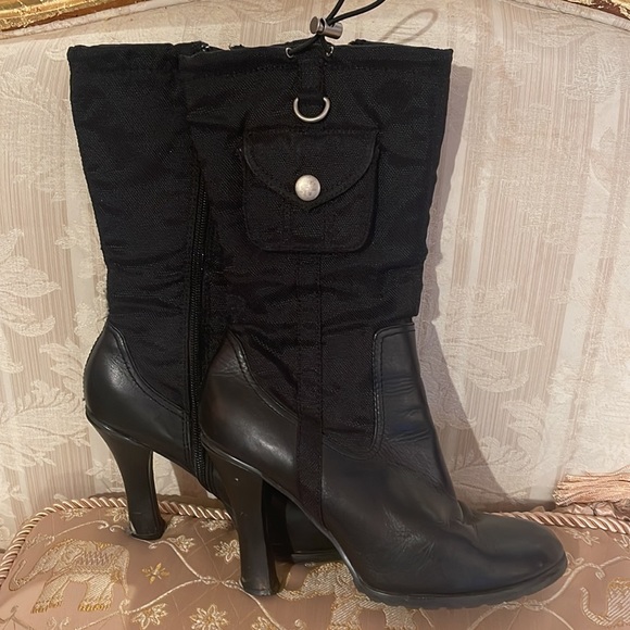 Black high heel sexy leather and gortex boots with cute side pockets 7.5B - Picture 2 of 8